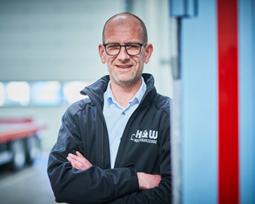 Mike Weddehage, Einkauf / Ersatzteilvertrieb bei H&W Nutzfahrzeuge im Westmünsterland.